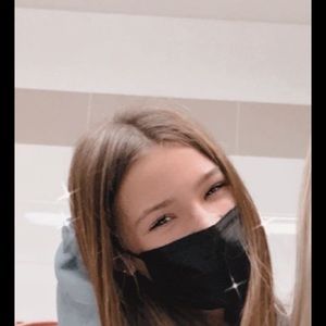 Meet your Posher, Carly